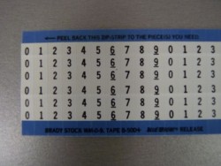 WM-0-9 Самоклеющиеся кабельные маркеры-этикетки с напечатанными цифрами от 0 до 9, 1 лист, артикул brd12206