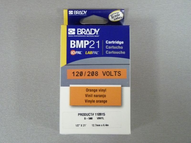 M21-500-595-OR Лента 12.7mm/6.4m винил, черный на оранжевом, артикул brd142796 (прежний арт. brd110915)